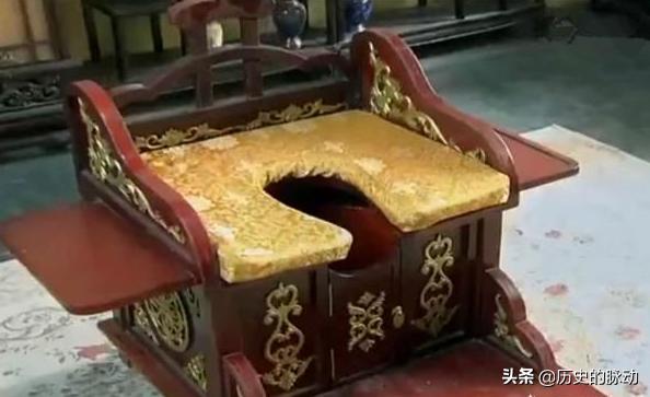 紫禁城皇宫里没有厕所,紫禁城没有厕所宫女如厕怎么办