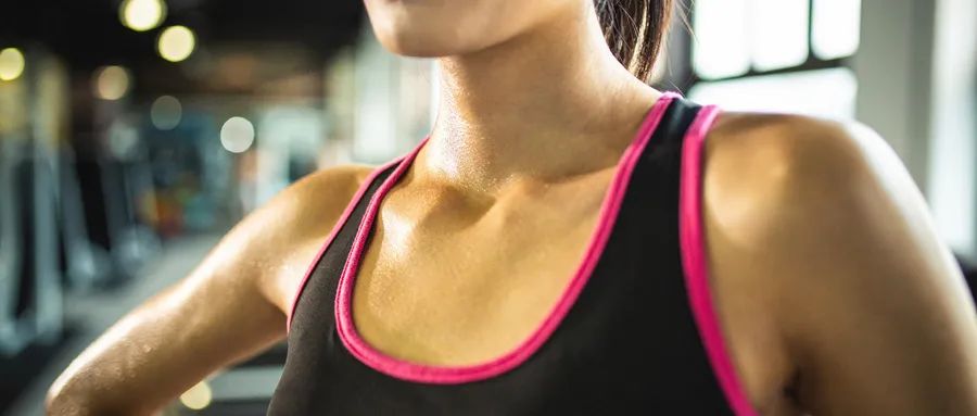 大马士革玫瑰纯露如何选,大马士革玫瑰纯露跟白玫瑰纯露