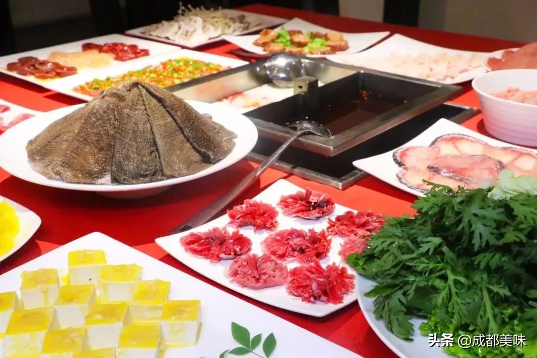 皇城老妈火锅自助,皇城老妈火锅特色