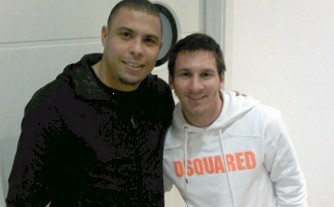 世上只有一个罗纳尔多完整版,一代球王外星人罗纳尔多