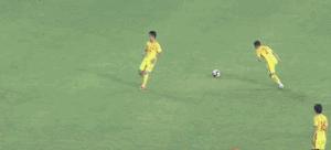 蚌埠体育馆足球比赛,现场足球比赛朋友圈