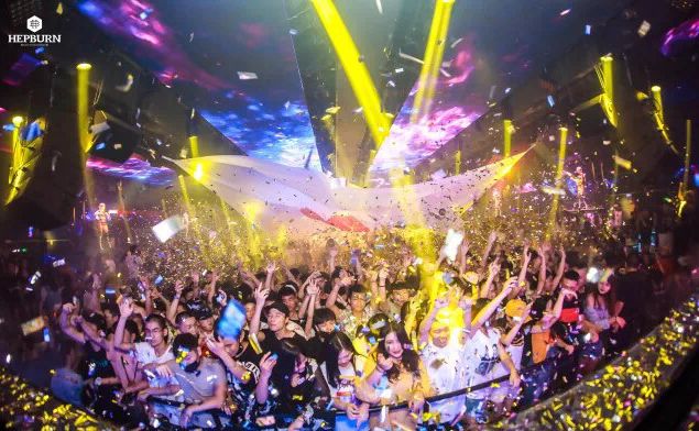 武汉靓仔靓女,潮男潮女武汉