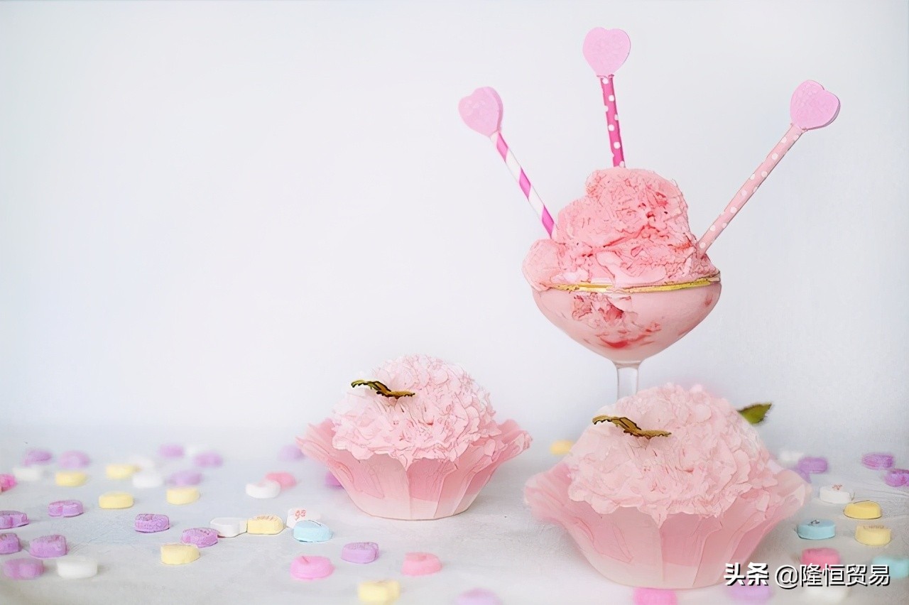 全自动冰淇淋机多少钱一台呢,一台冰淇淋机的成本要多少钱