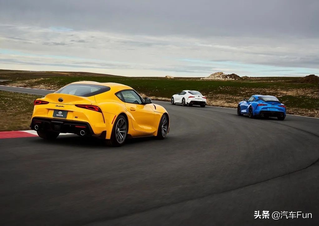 宝马z4与supra哪个好,supra和z4出自什么平台