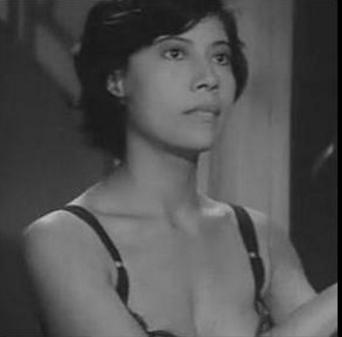 “鬼后”罗兰：凭裘千尺走红，87岁无人敢娶，却被古天乐视为亲人