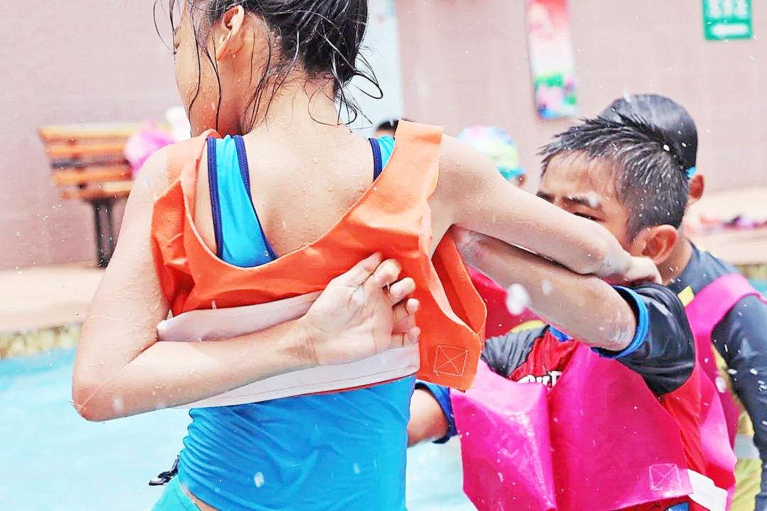 孩子在幼儿园被人打了,孩子在幼儿园被别人打了如何解决