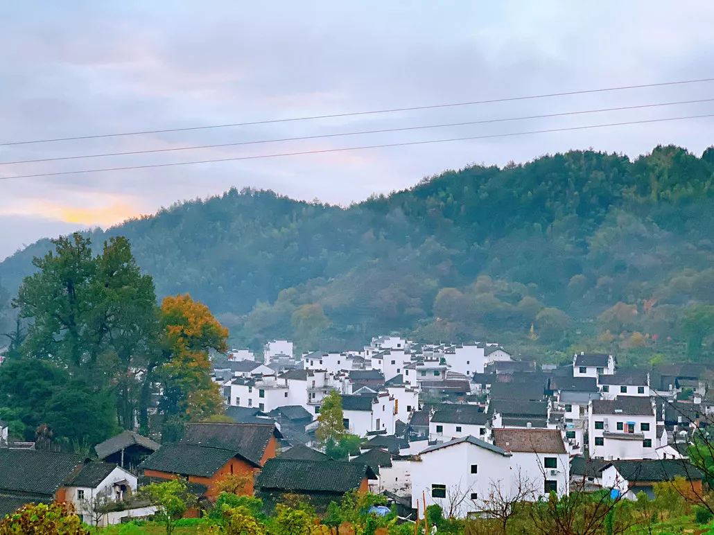 婺源篁岭赏秋,晒秋江西婺源篁岭