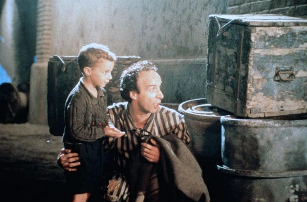 反战片题材电影,反战题材黑色幽默电影