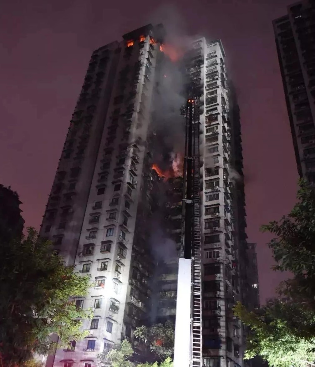 重庆火灾加州花园后续今日说法,重庆火灾加州花园原因