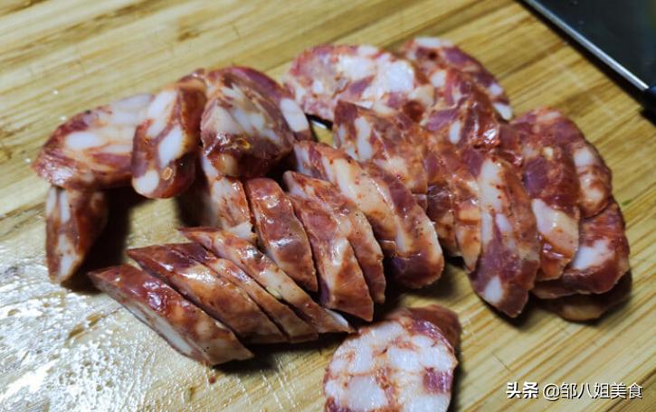 保存香肠的最佳方法,山东灌香肠10斤最好配方怎么保存