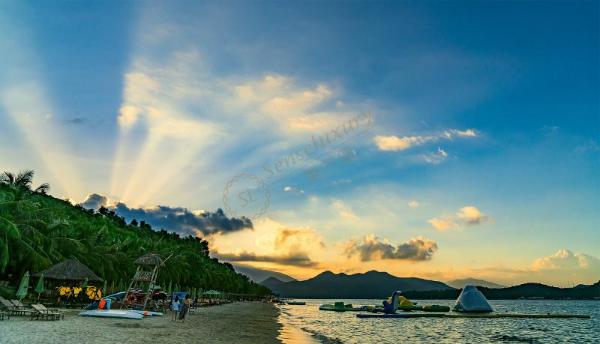 越南芽庄最便宜的海滨之城,芽庄美人湾海滨沙滩