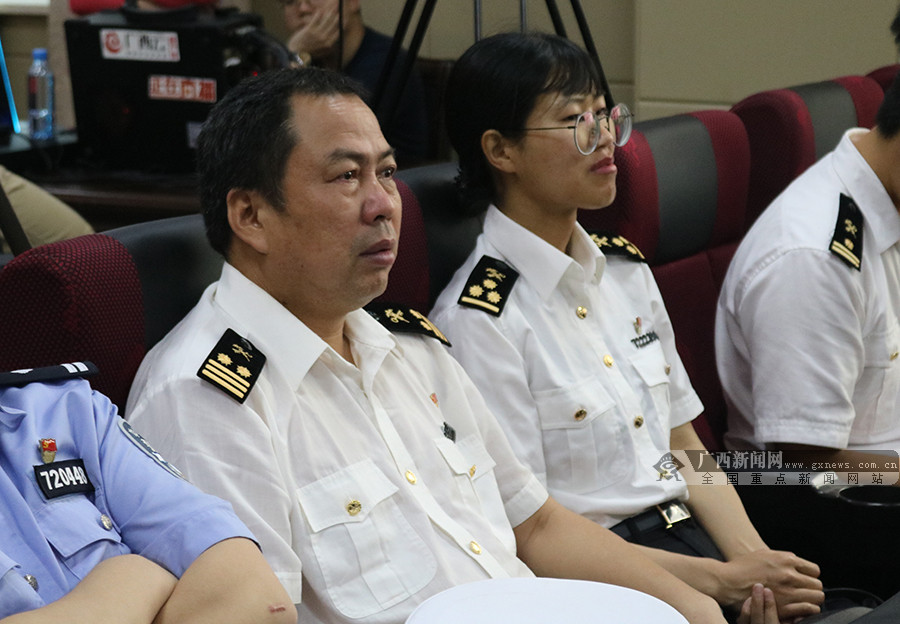 [微影*党**课]触真情微影*党**课走进水口海关及缉私分局