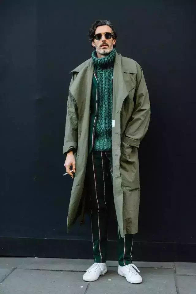 男生秋冬大衣怎么穿才高级,男士秋冬呢大衣穿搭高级感