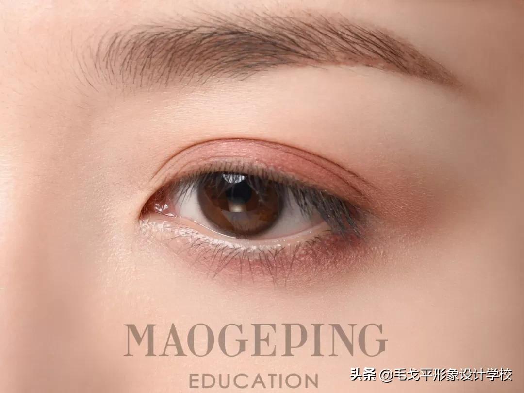 细腻又精致的眼妆怎么画,细腻精致的眼妆怎么画