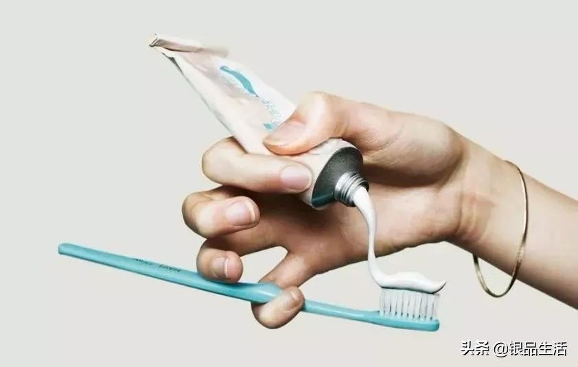 银筷子怎么用不变黑,银碗银筷子银勺子有什么用