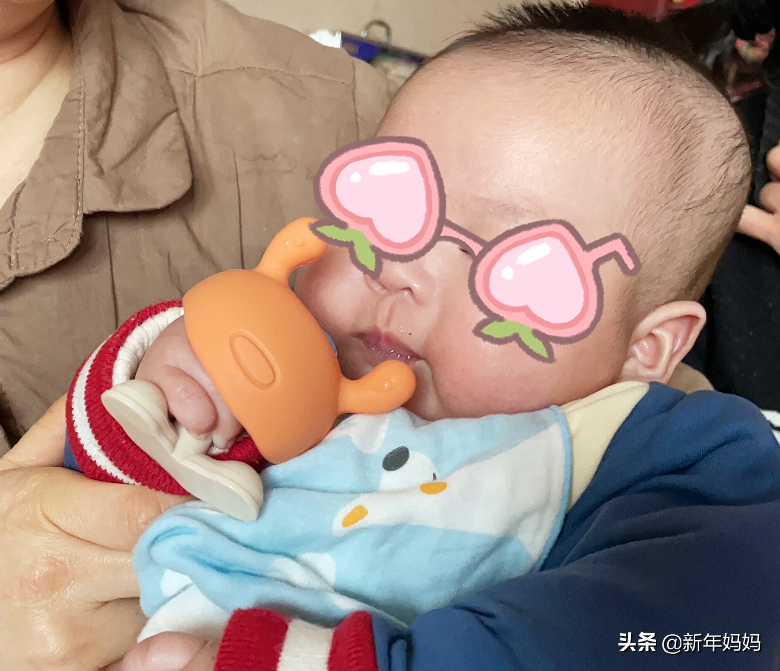 11个月宝宝出牙的症状和缓解方法,出牙期宝宝有什么症状