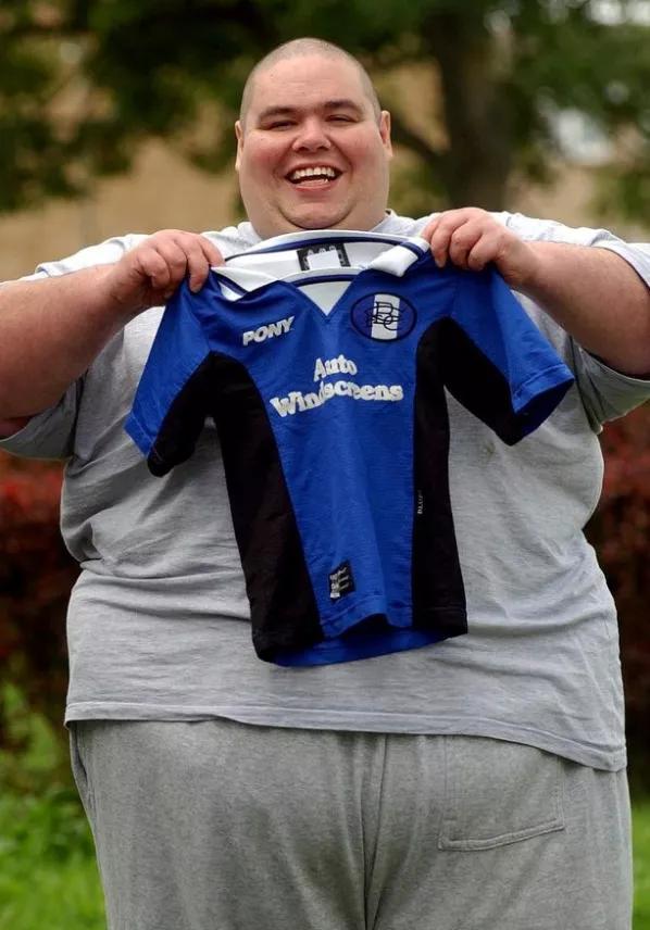 英国最胖男子减肥,英国男子一年减肥190多斤