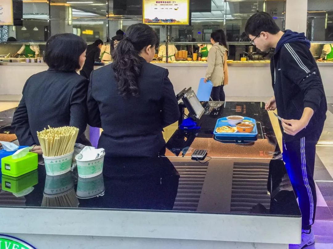 终于来了！武大超全吃货攻略，带你吃遍武汉大学