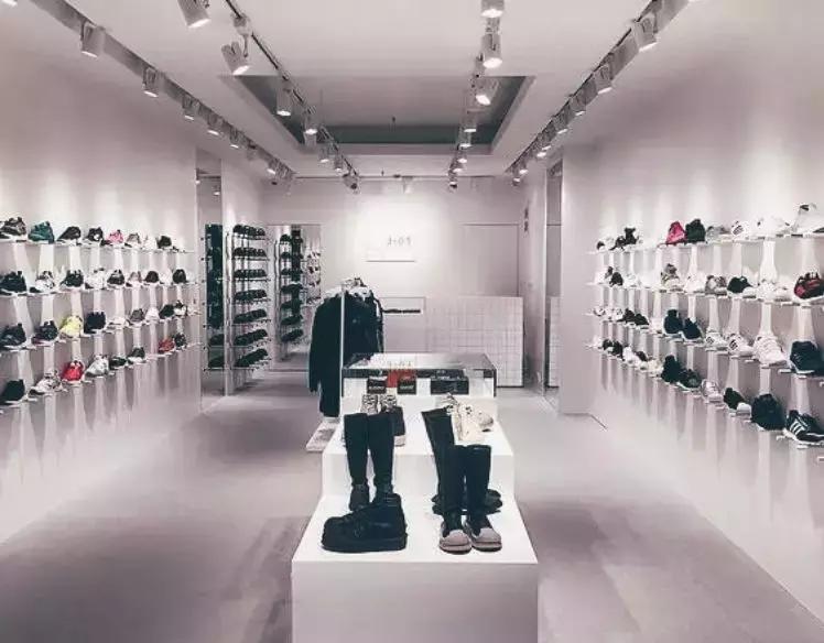 在哪里买正品便宜球鞋,哪里买便宜的正品球鞋