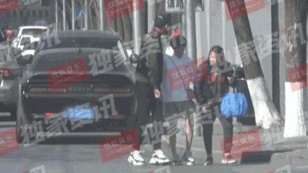 于小彤喜欢陈小纭还是海陆,于小彤和陈小纭的甜蜜接吻照