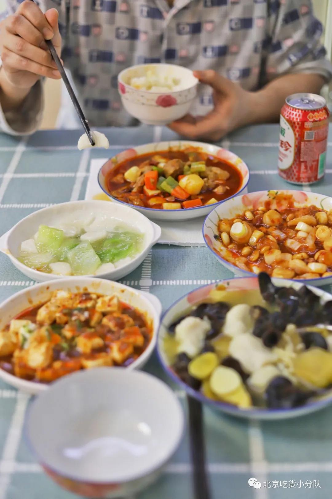 海底捞北京智慧餐厅,海底捞套餐4-6人餐团购全国