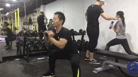 膝盖积液软骨损伤如何恢复,膝盖软骨磨损有积液