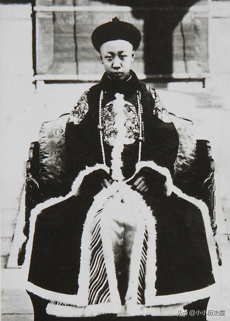 清朝12位帝王画像溯源,清朝12位帝王画像