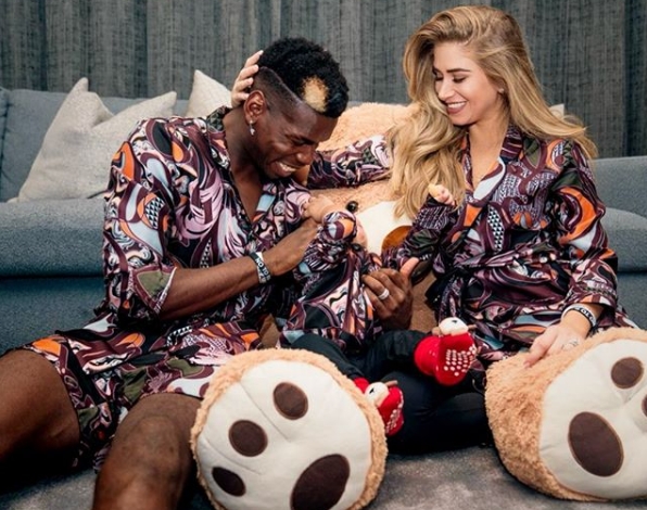 圣诞节足球明星,梅威瑟挥霍无度