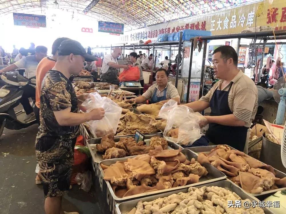 来，永城市场的“飞天猪”“火箭蛋”了解一下