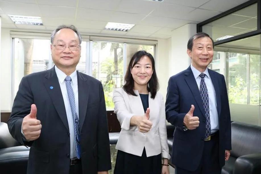 神秘富豪1200亿美元,台湾神秘富豪