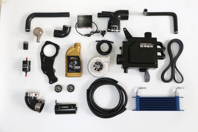 加40％的动力，普拉多2700机械增压越野性能实测，太强悍