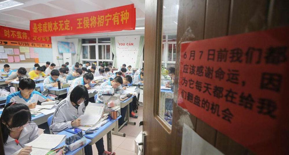 什么专业好就业且工资高适合男生,现在男生什么专业比较好找工作