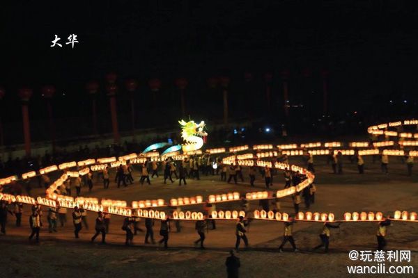 慈利龙潭河龙灯,慈利400米板板龙灯有多震撼