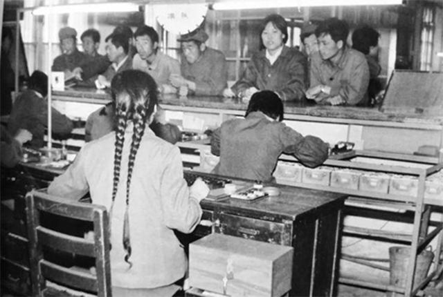 1980年黄淑珍,黄淑珍偷黄金