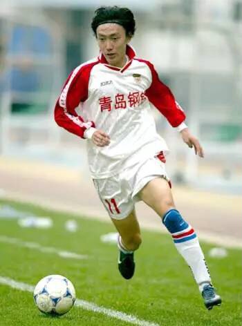 足球明星曲波近况,那些年足球明星