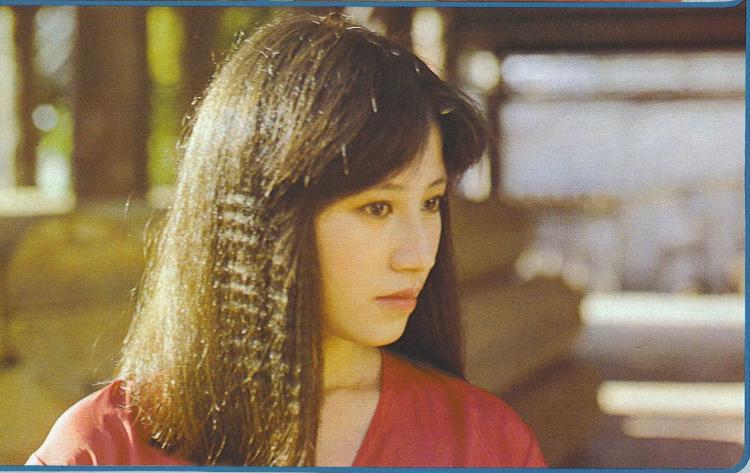 被前两任丈夫毁容家暴,惨遭丈夫家暴32年痛不欲生