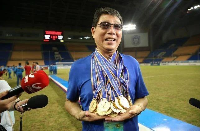 涓婃捣鐖峰彅鐓х墖,涓婃捣鐖峰彅棣勯エ