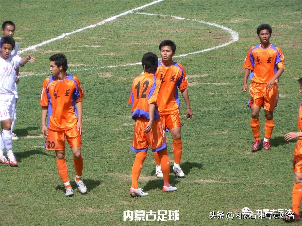 张琳芃联赛冠军,张琳芃广州队夺冠