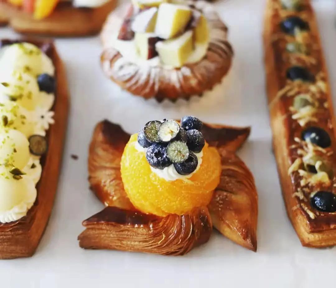 为什么面包最好不要加热,面包该凉吃还是热吃