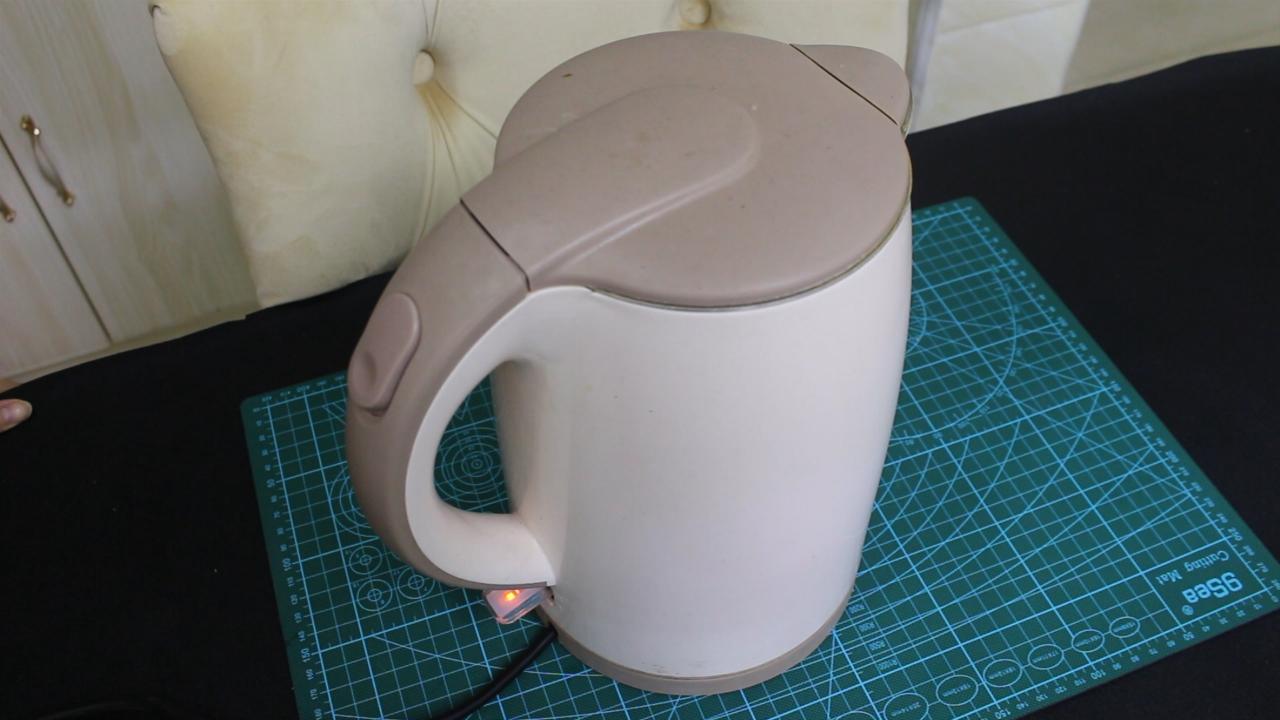 烧水壶坏了有必要修吗,烧水壶坏了拆开就好了