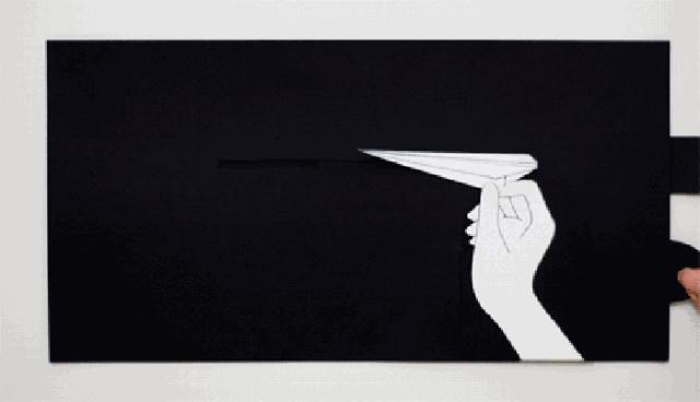 实际上可以飞超远的纸飞机,特别简单但是可以飞很远的纸飞机