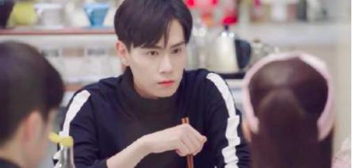 编剧是怎么想的，这样了还没在一起？这10对cp让我提起就想寄刀片