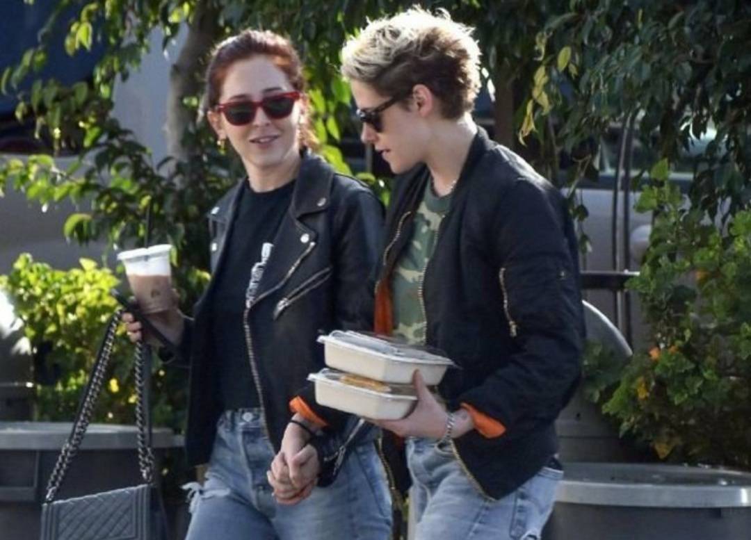 勇敢的“暮光女”小K：成败皆因特立独行