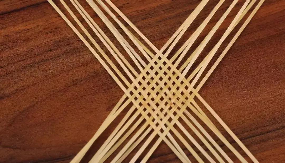 巴奴非遗竹编发簪怎么戴,简单的手工木制发簪教程