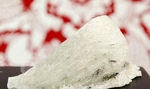 燕窝真假鉴别最简单方法,燕窝鉴别方法怎样辨别优质燕窝