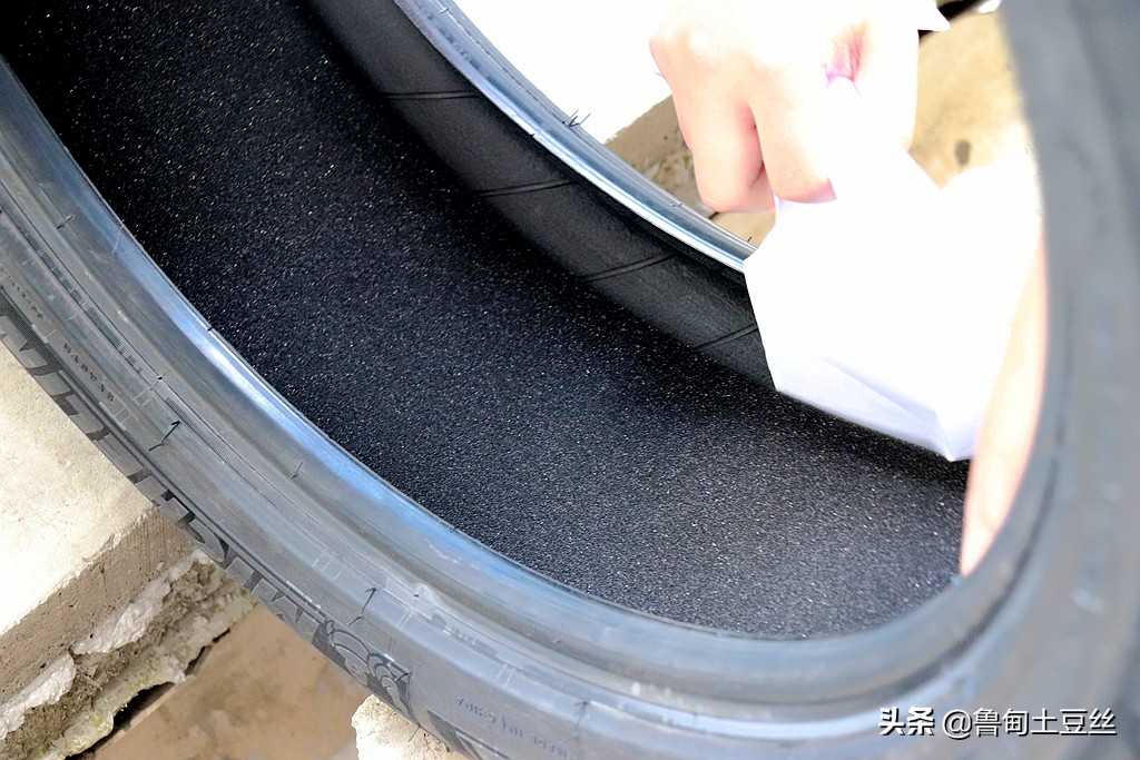 奔驰威霆轮胎升级,威霆升级轮毂案例