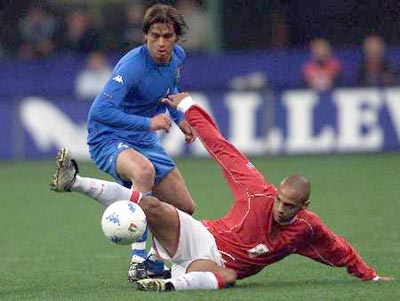 从默默无闻到闻名全国,从默默无闻到声名显赫