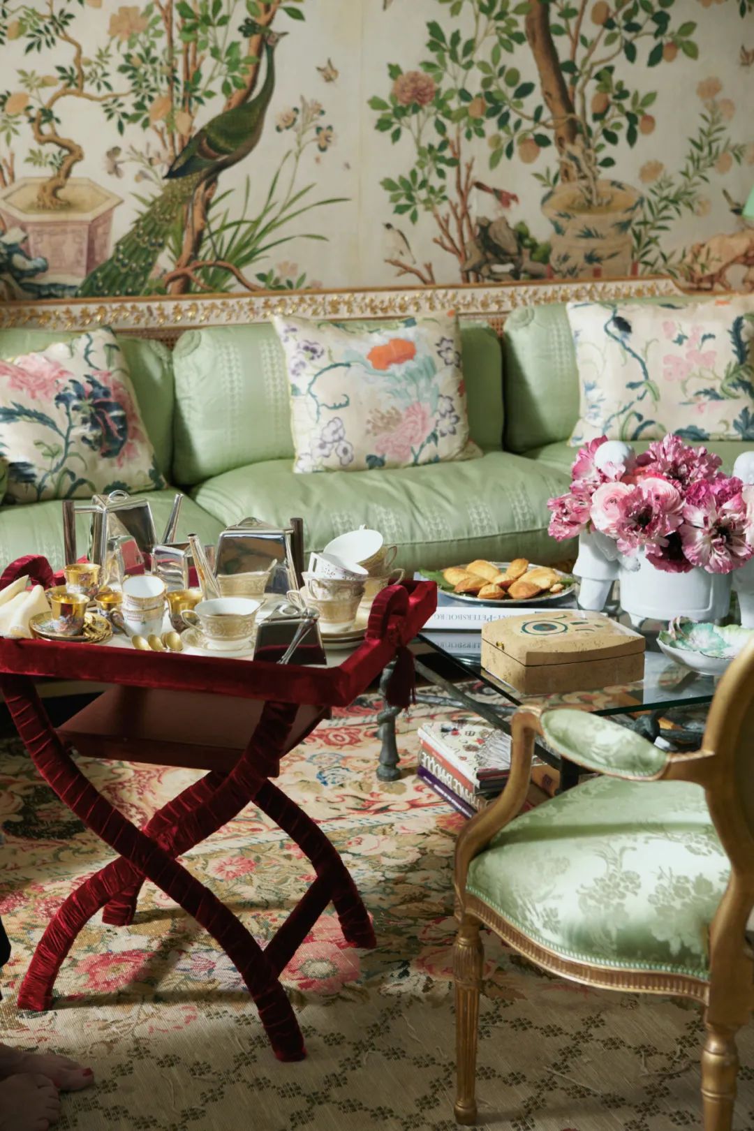 华尔街之狼卖证券片段,华尔街之狼现实主义