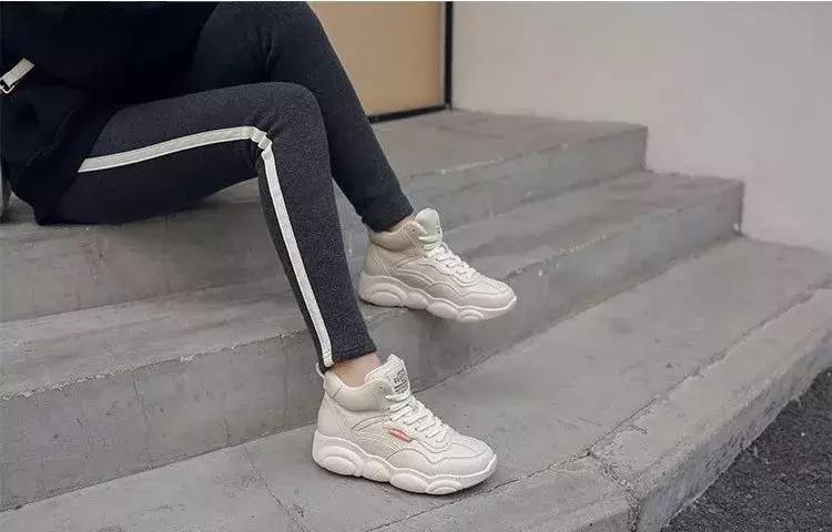 又好看又显高的鞋子,今年最火的鞋子时髦又高级