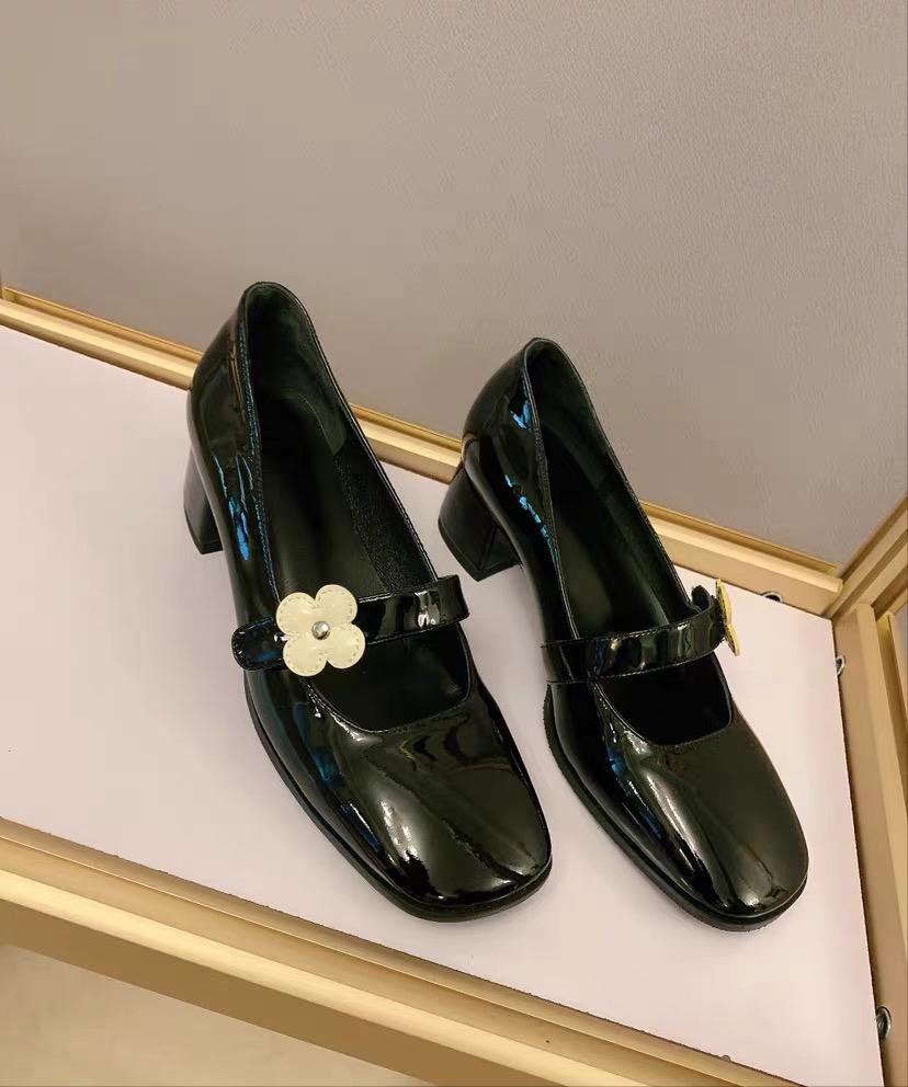 便宜不磨脚的玛丽珍鞋推荐,春夏必入好鞋